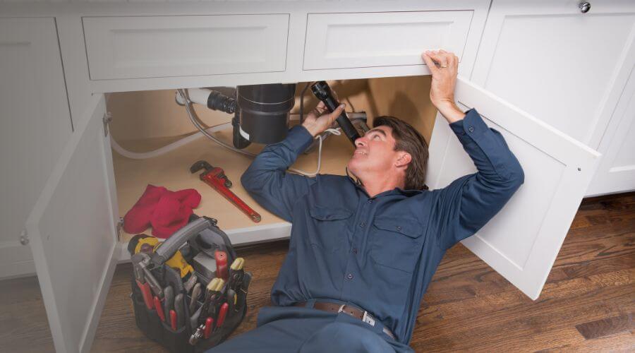Expert burst pipe repair services in Conway Springs, KS
